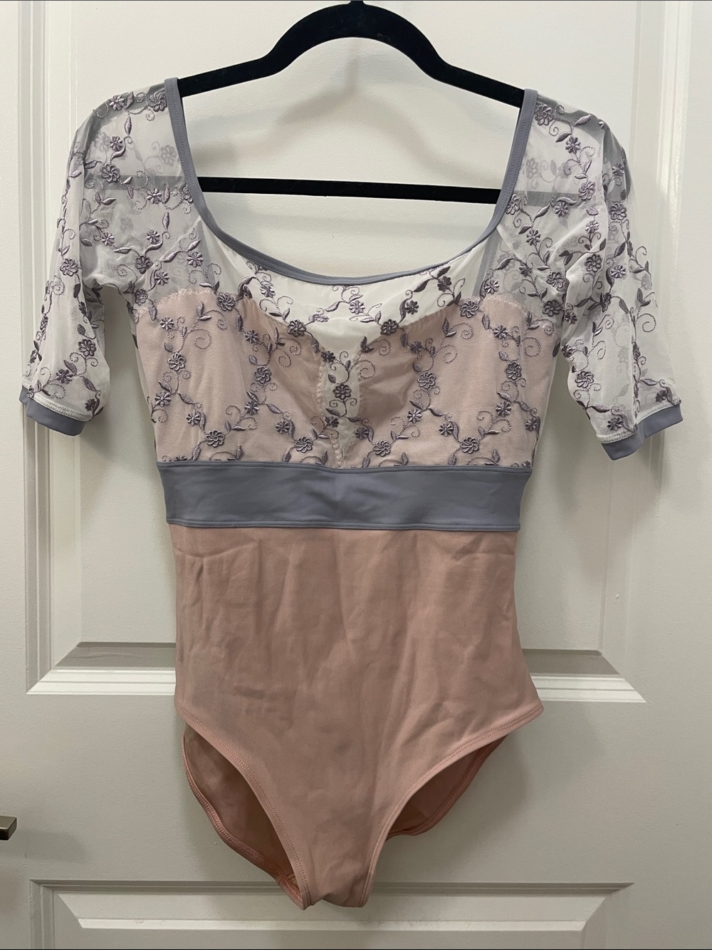 Dellalo Milano leotard size XL